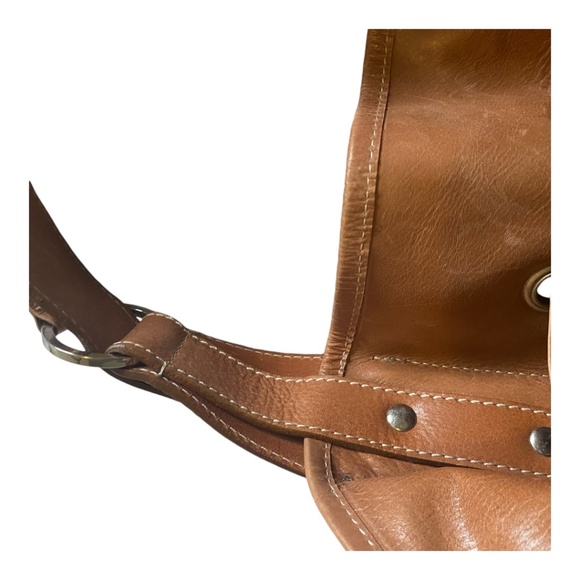 Suede & leather large bucket shoulder bag - Picture 14 of 16